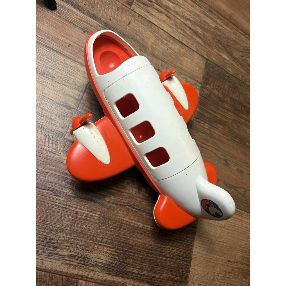 Vintage WEEBLES Airplane Hasbro 1973 Red/White 4 Passenger Plane